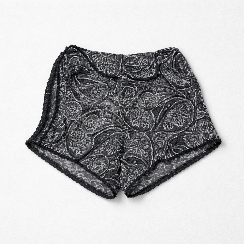 Mossimo Supply Co. Womens XXL Black and Gray Paisley Patterned Fabric Shorts